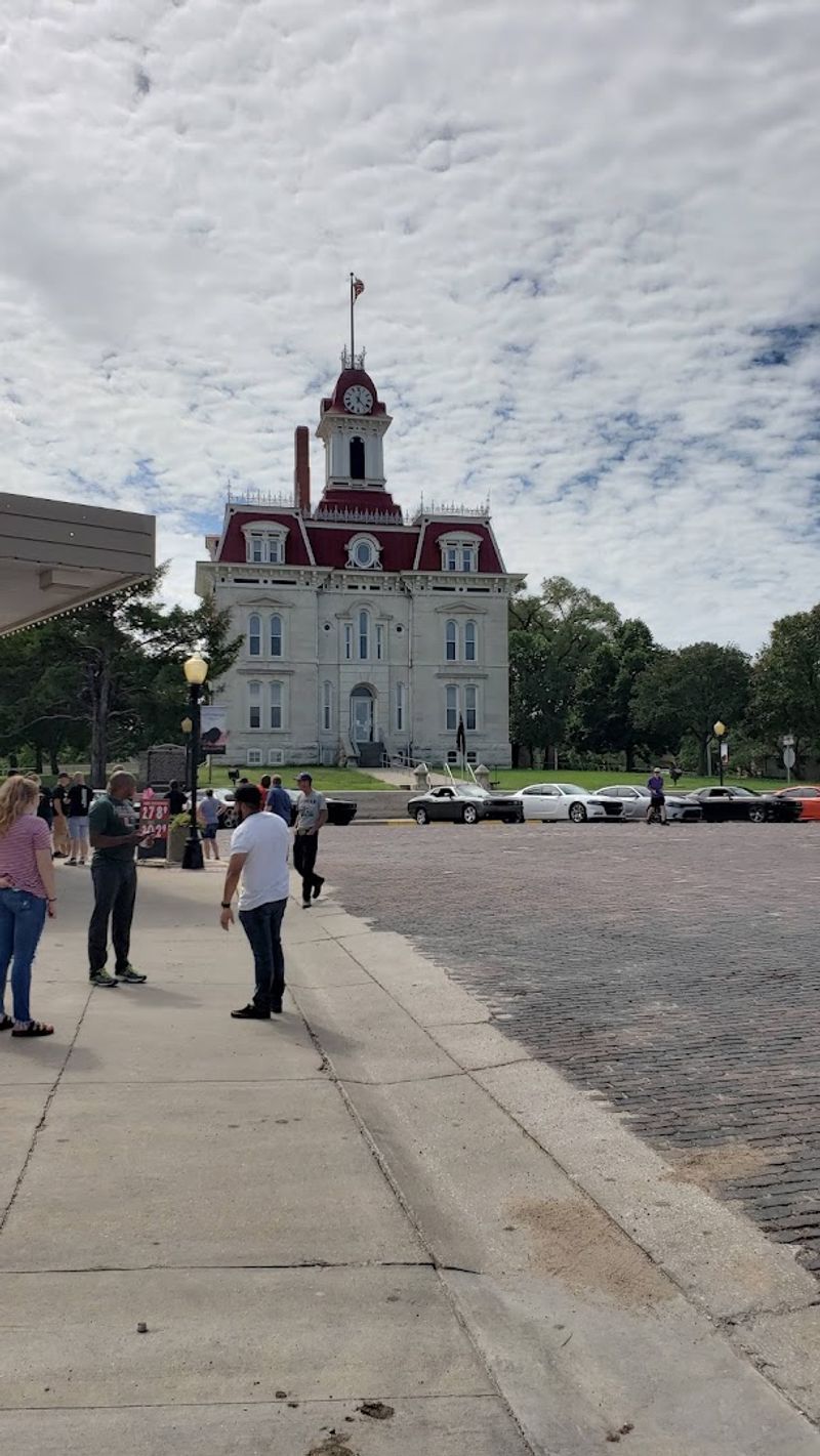 Cottonwood Falls Hosts Community Events That Bring People Together