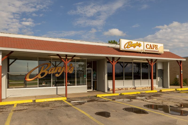Located Right On Topeka Boulevard, Easy To Find