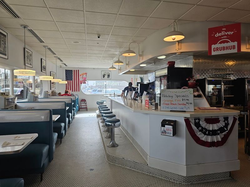 A 1950s Time Capsule Right In The Middle Of Wichita