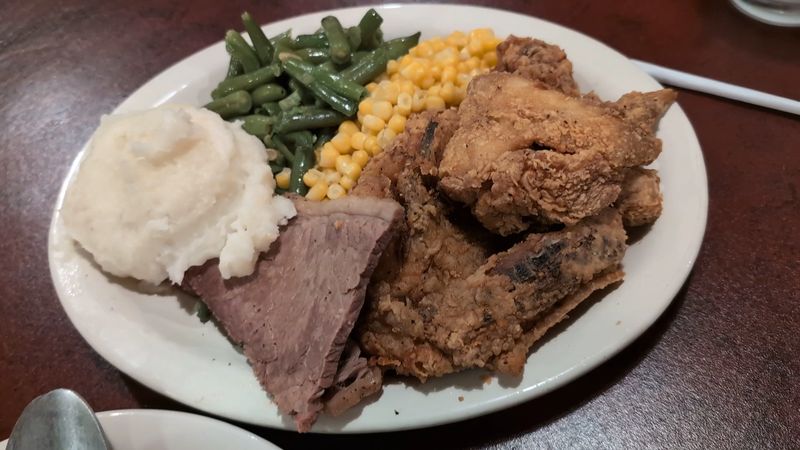 A Menu Built Around Comfort Food Done Right