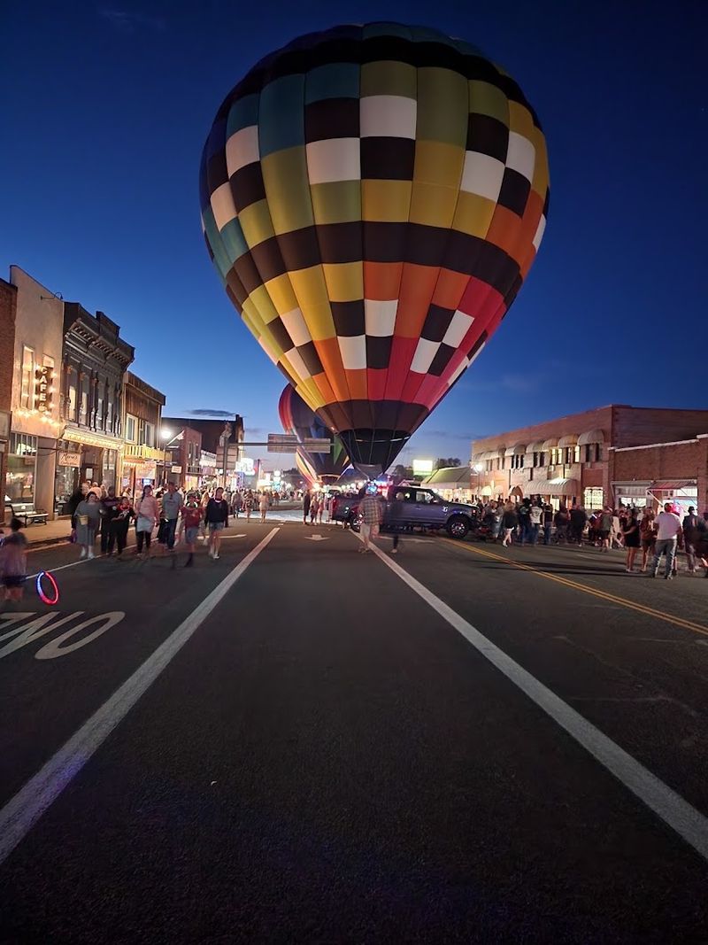 Small-Town Scale With a Surprisingly Full Cultural Calendar