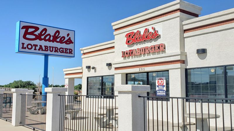 A Roadside Classic With Local Flavor