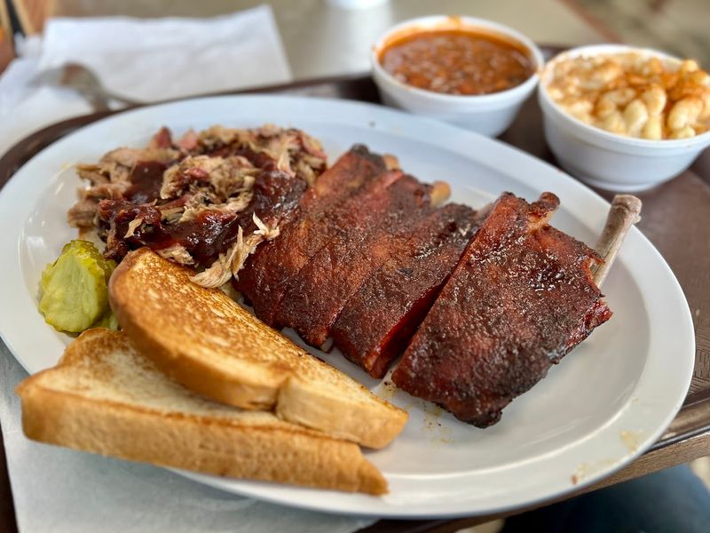 Ribs That Fall Right Off The Bone