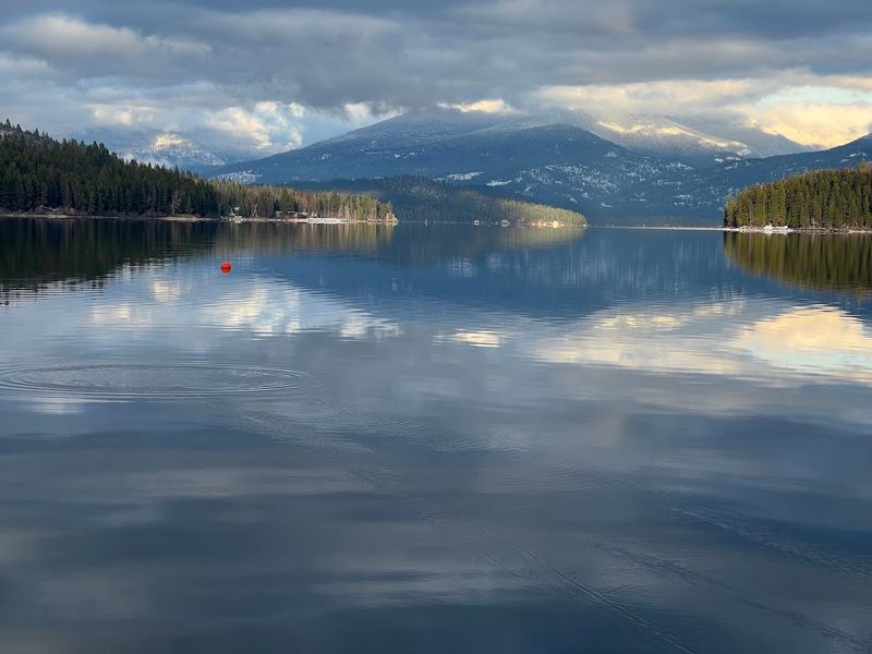 Where Clarity Meets Mountains