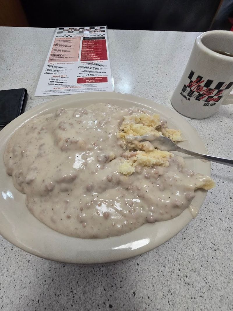 Biscuits And Gravy Worth Planning A Trip Around