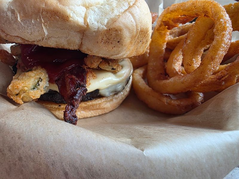 The Farmburger And Comfort Classics Worth Ordering