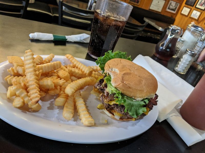 Smash Burgers That Hold Their Own