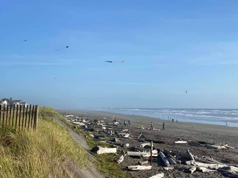 Beaches That Still Have Space To Breathe