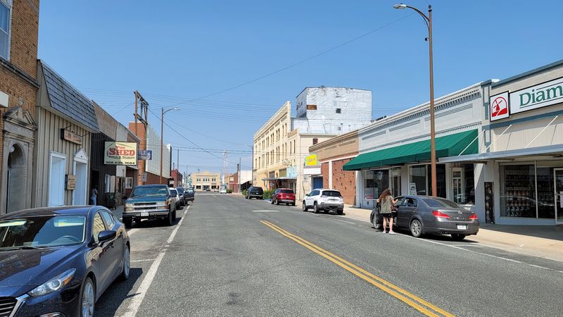 Why People Are Actually Moving Here