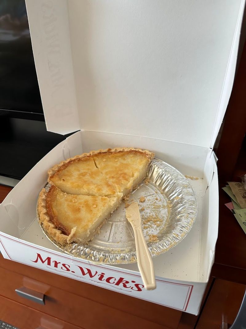 The Sugar Cream Pie That Everyone Is Craving