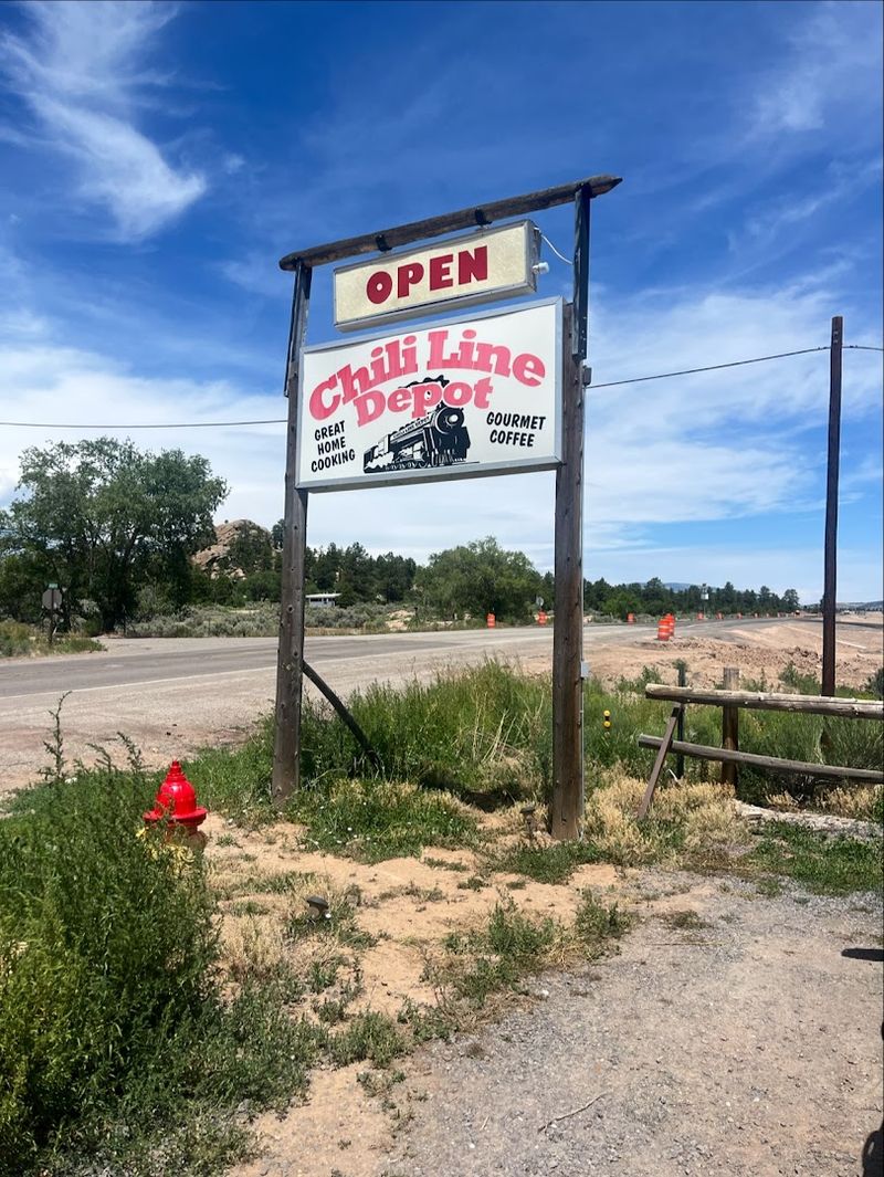 Chili Line Depot, Tres Piedras