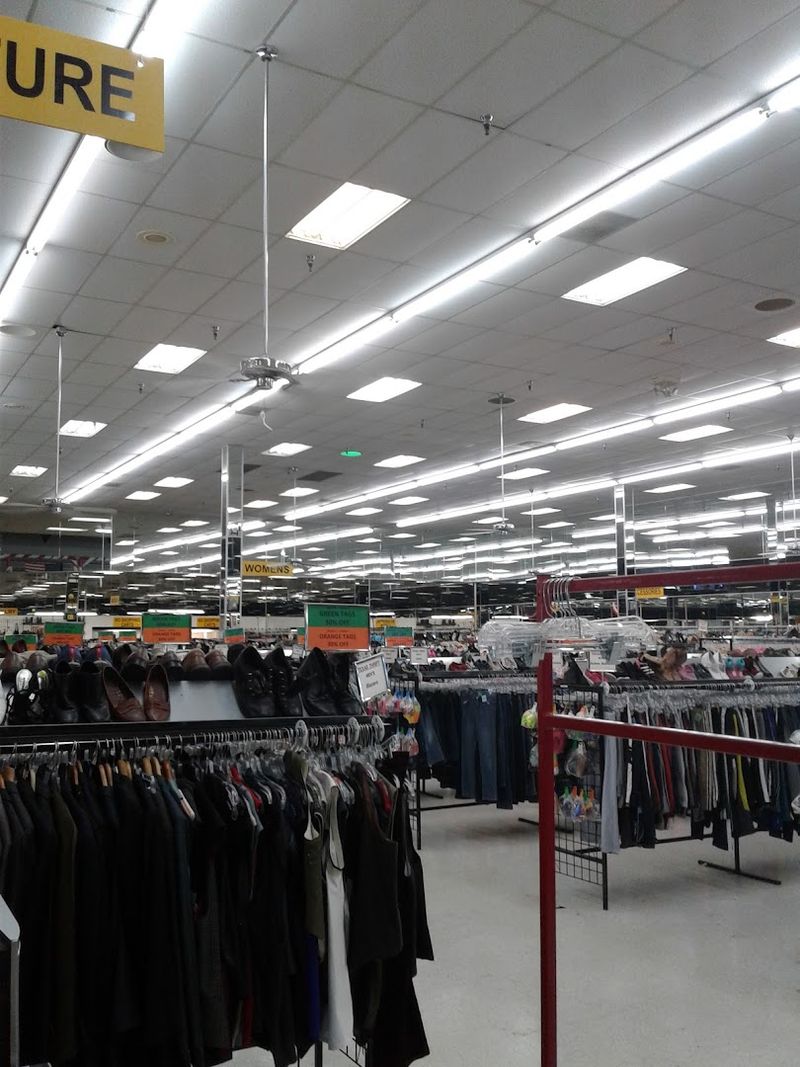 The Sheer Size That Stops Shoppers In Their Tracks