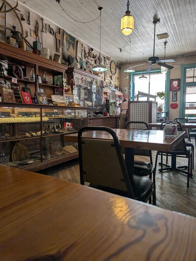 A Small-Town Café With Serious New Mexico Charm