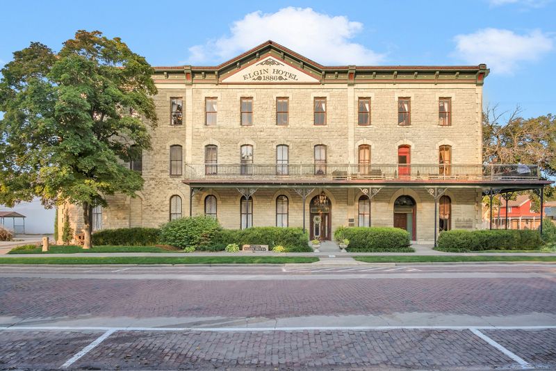 A Building Born in 1886 That Still Stands Proud