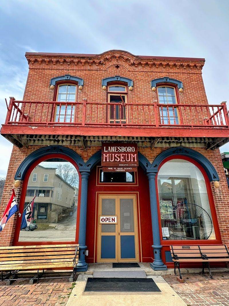 Historic Downtown Worth Exploring