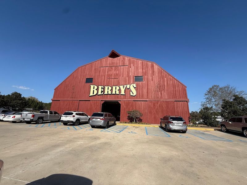 The Barn-Like Setting That Greets You Before The Food Even Does