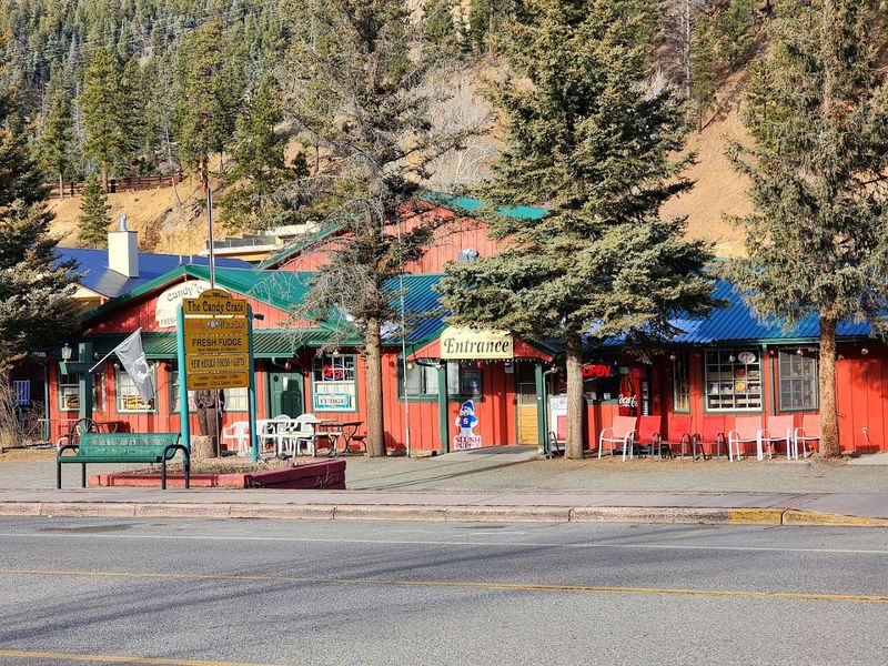 Main Street Mountain Glow