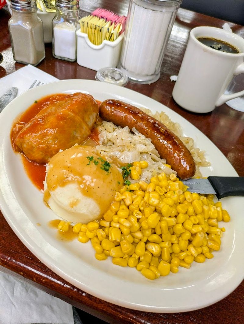 Cabbage Rolls That Steal The Show