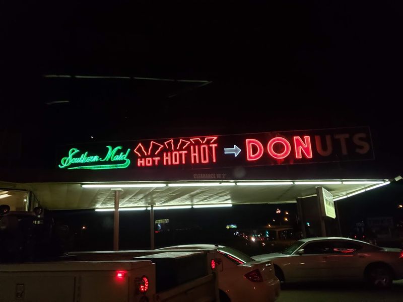 Arrive When The Hot Light Flashes