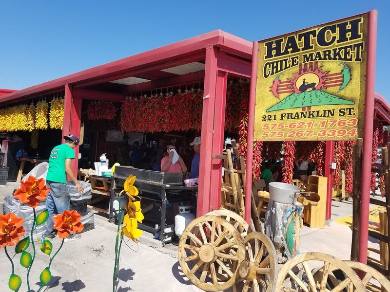 Roasted Chile Aromas Drift Through Dusty Roads