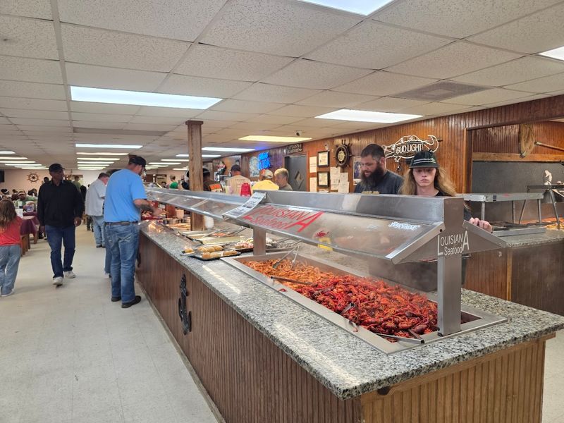 Why Food Lovers Are Already Adding This To Their 2026 Road Trip