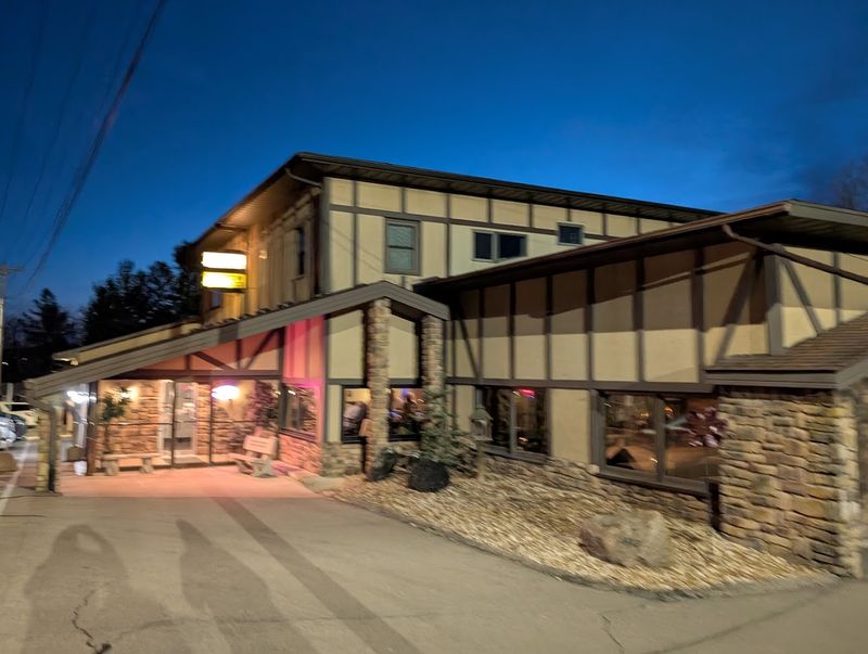 Moracco Supper Club, Dubuque
