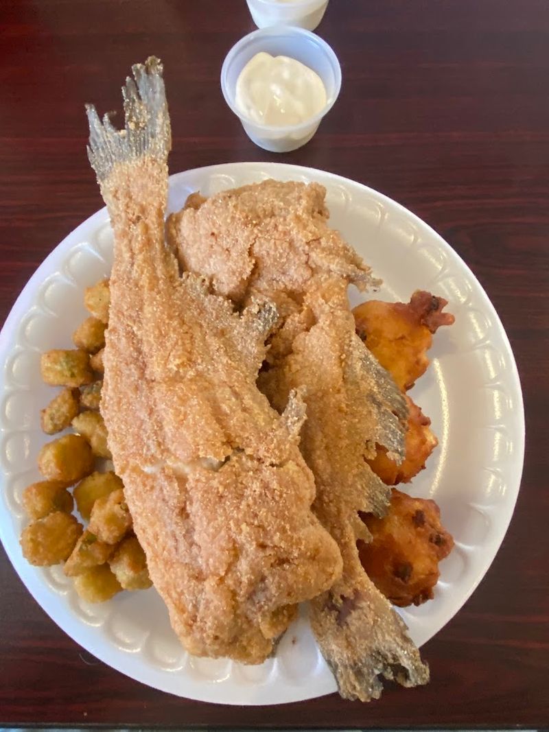 Catfish Hut