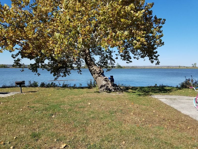 Lewis And Clark State Park