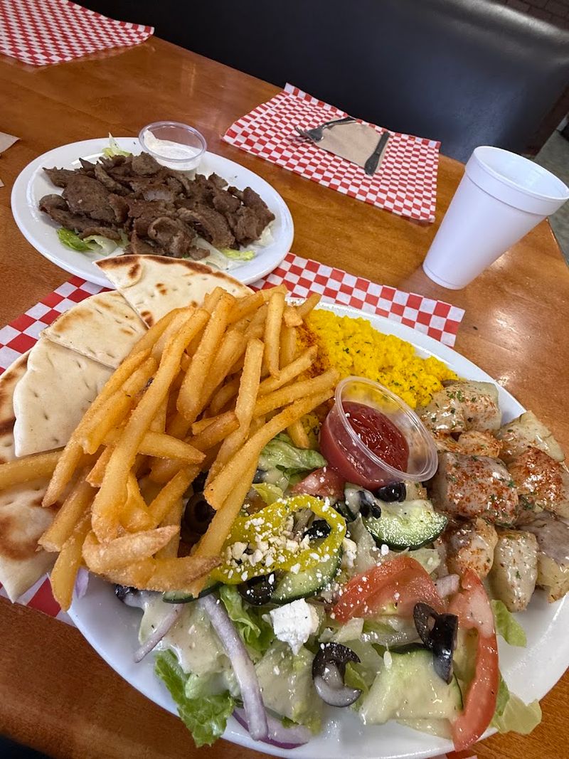 The Generous Portions That Keep People Coming Back