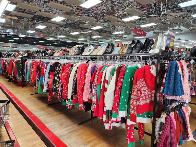 Why So Many Shoppers Plan That Second Trip