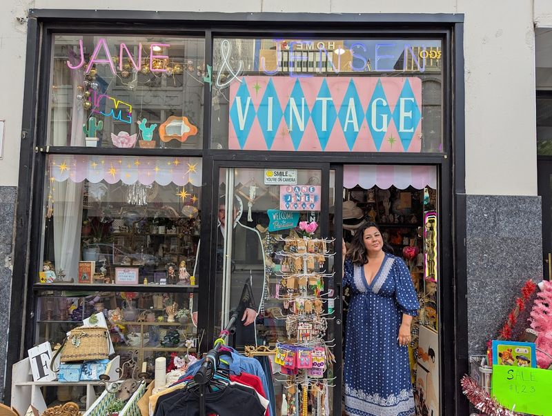 Jane & Jensen Vintage Shop, El Paso