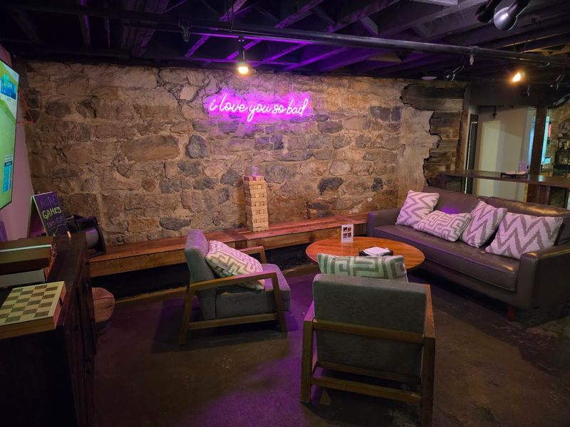 Families, Couples, And Solo Diners All Find Their Place Here