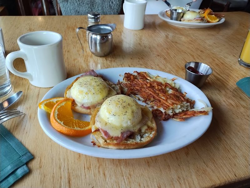 Breakfast That Earns Its Own Standing Ovation