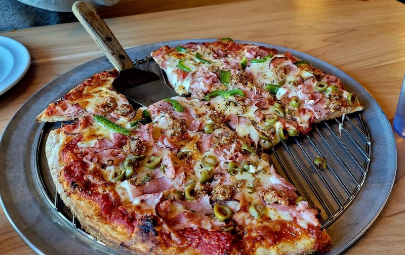 Tomaso's Pizza, Cedar Rapids