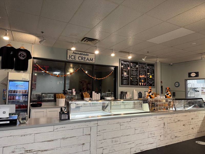 Sylas & Maddy's Homemade Ice Cream, Lawrence / Olathe