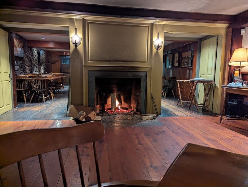 Salem Cross Inn