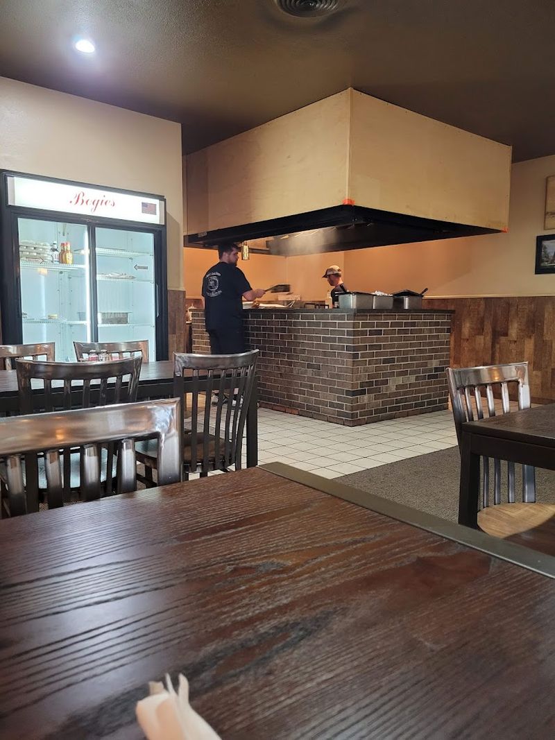 Bogie's Steak House, Albia