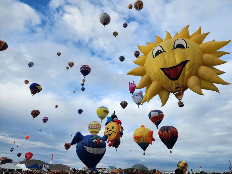 Mass Ascension Makes Sunrise Feel Like The Main Attraction