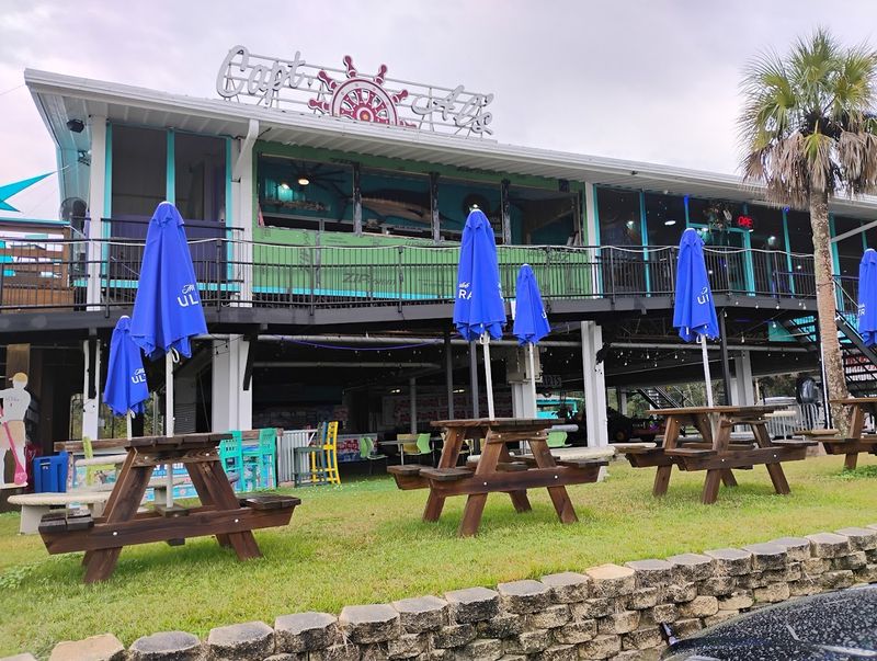 The Gulfport Spot Behind The Crab-Leg Game Plan
