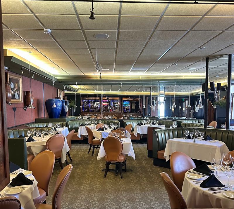 A Classic Steakhouse Room With Serious Presence