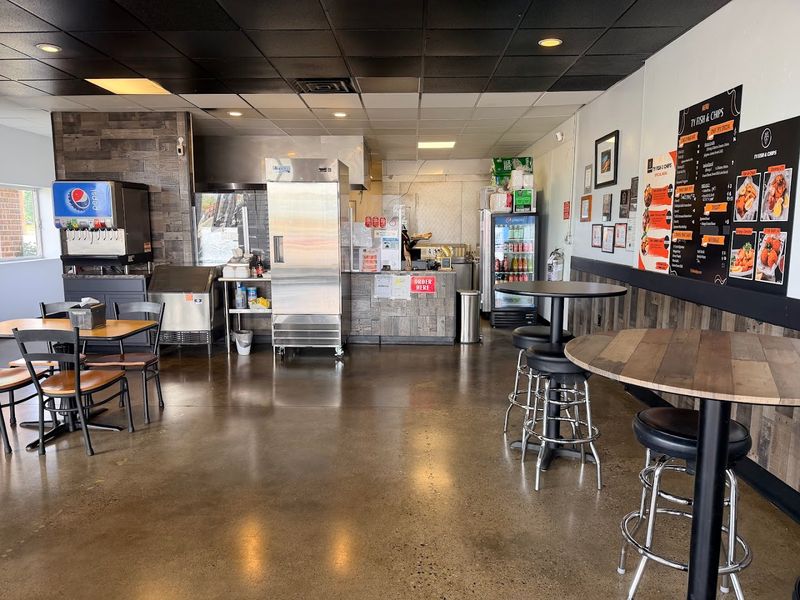 What Hundreds Of Reviews Actually Tell You About This Place