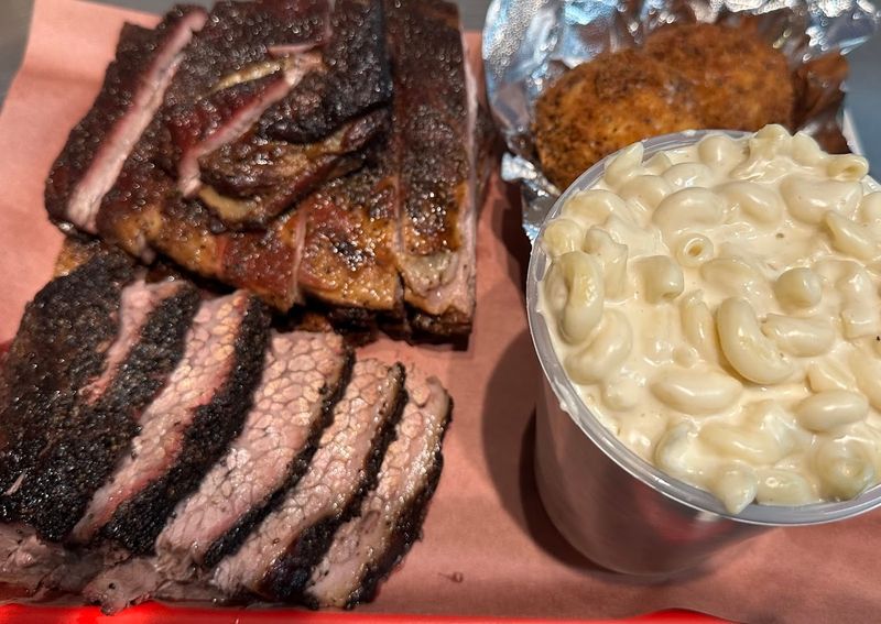 Finding Mike's BBQ On South 11th Street