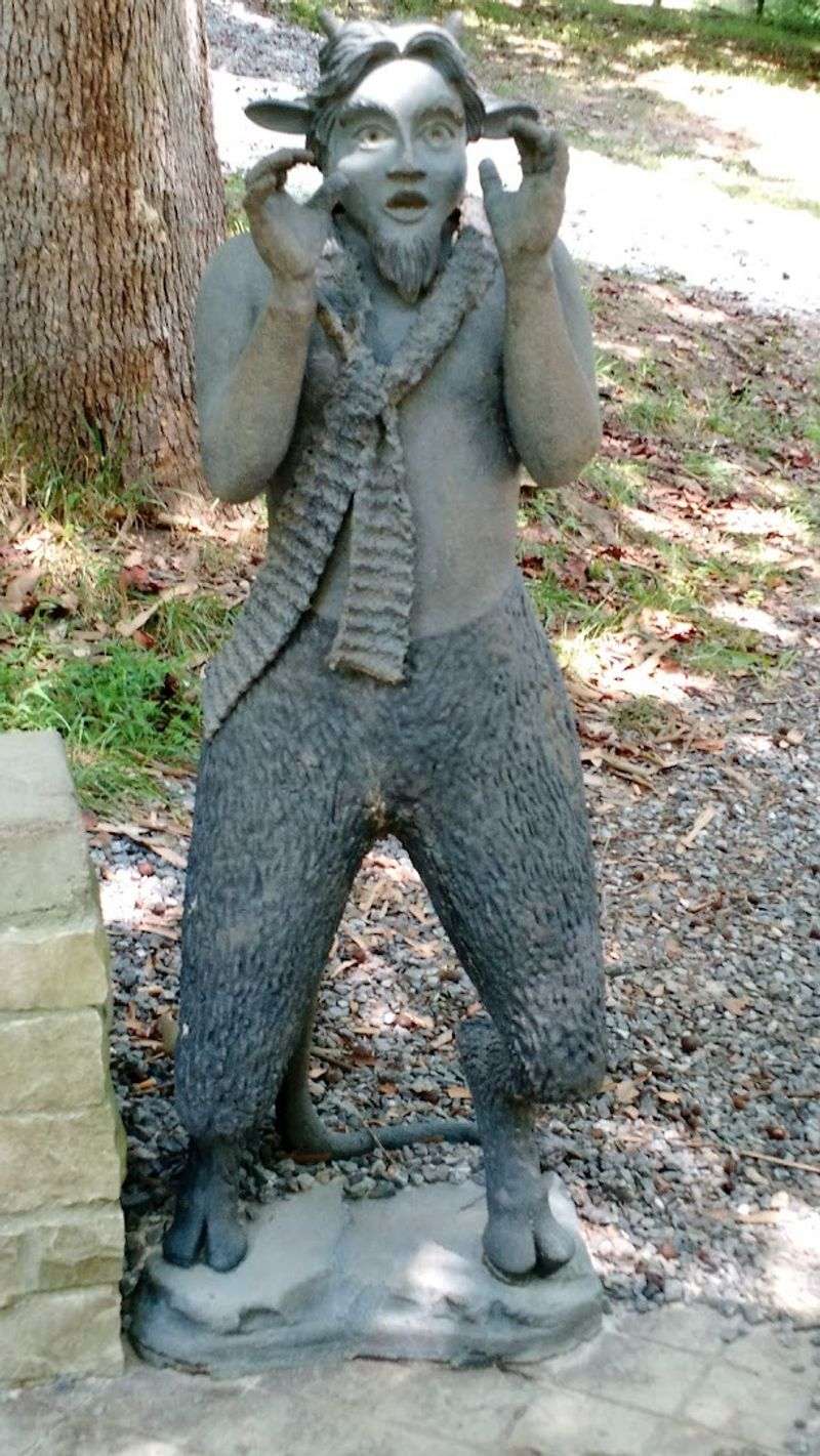 Sculpted Characters Come Alive