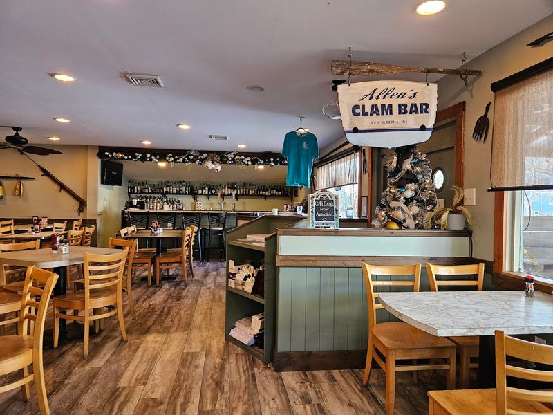 Allen's Clam Bar