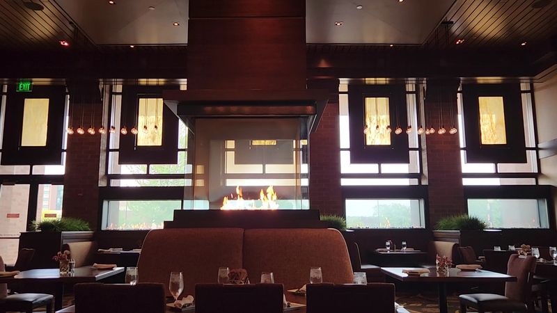 Woodfire Grille, Dubuque