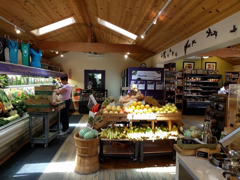 Cold-Pressed Juices Straight From The Central Coast