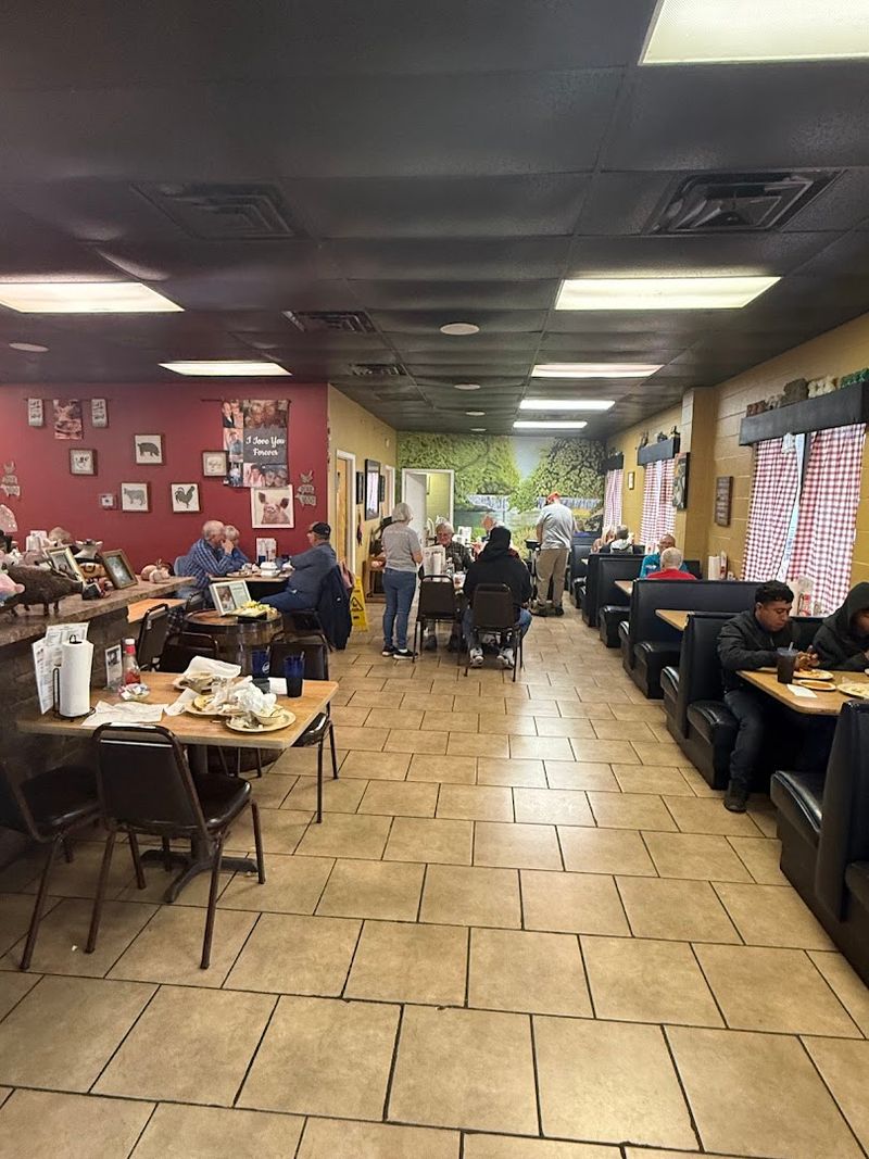 The Friendly Service Rhythm That Sets The Tone