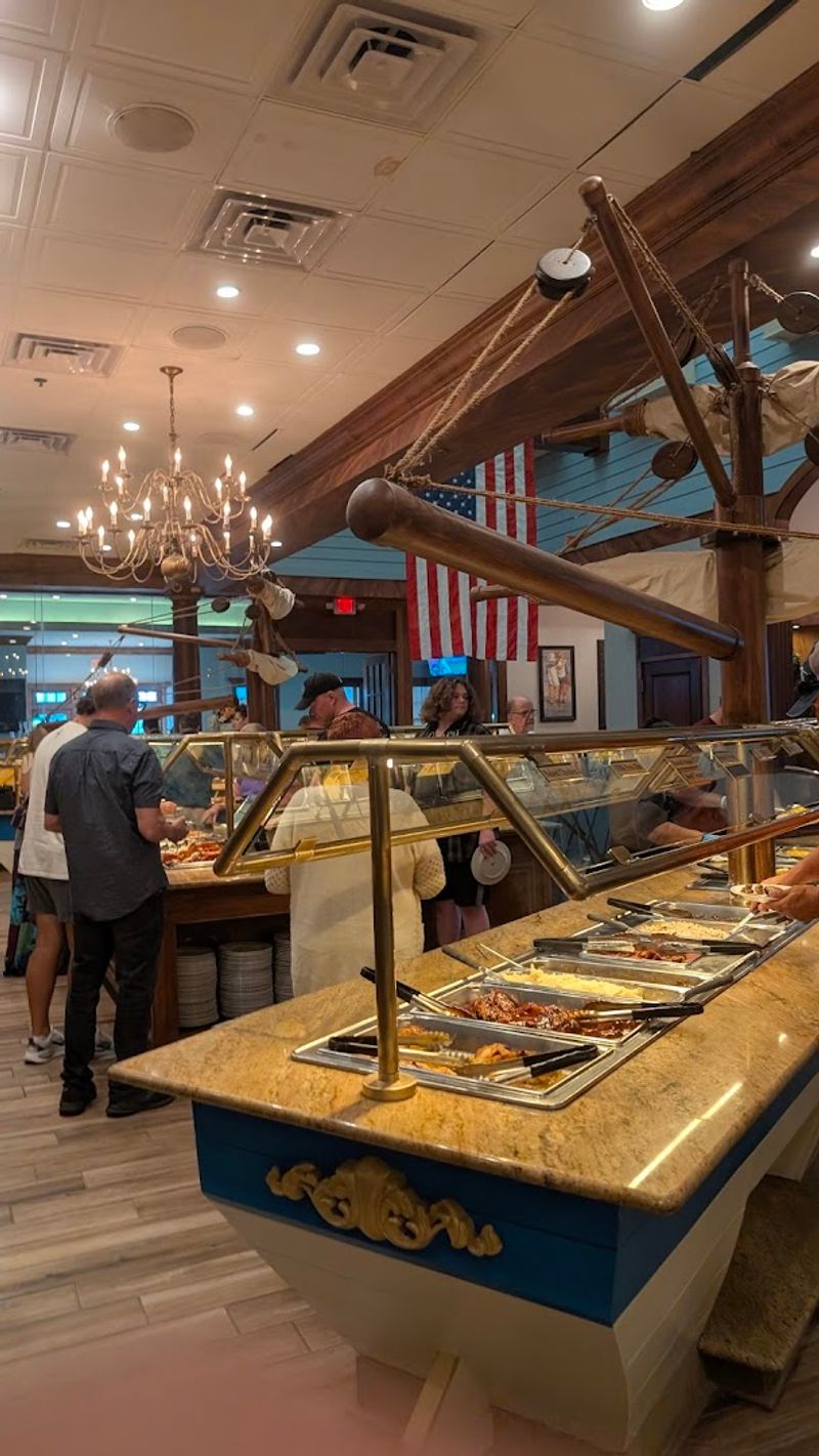 A Buffet Spread That Goes Way Beyond Seafood