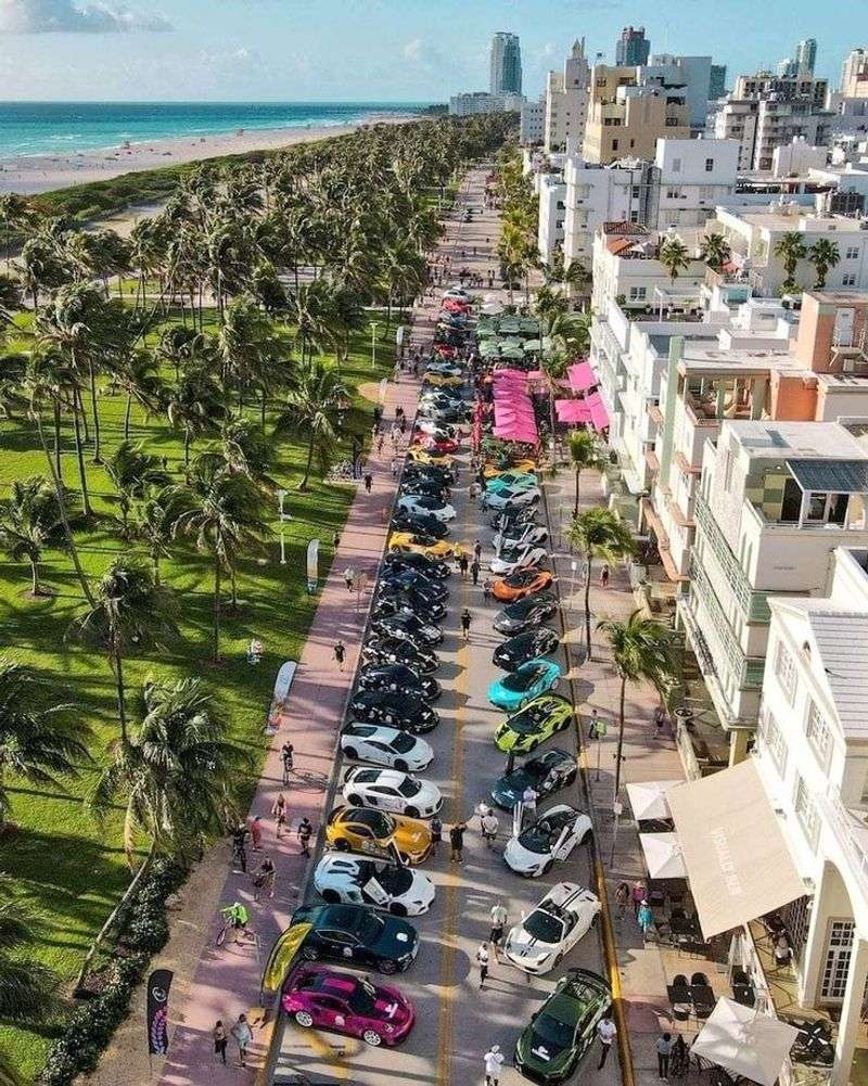 10th Street Beach At Ocean Drive