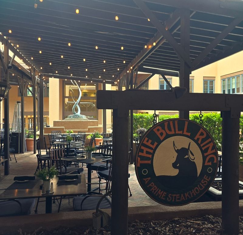 A Downtown Setting That Feels Easy To Miss